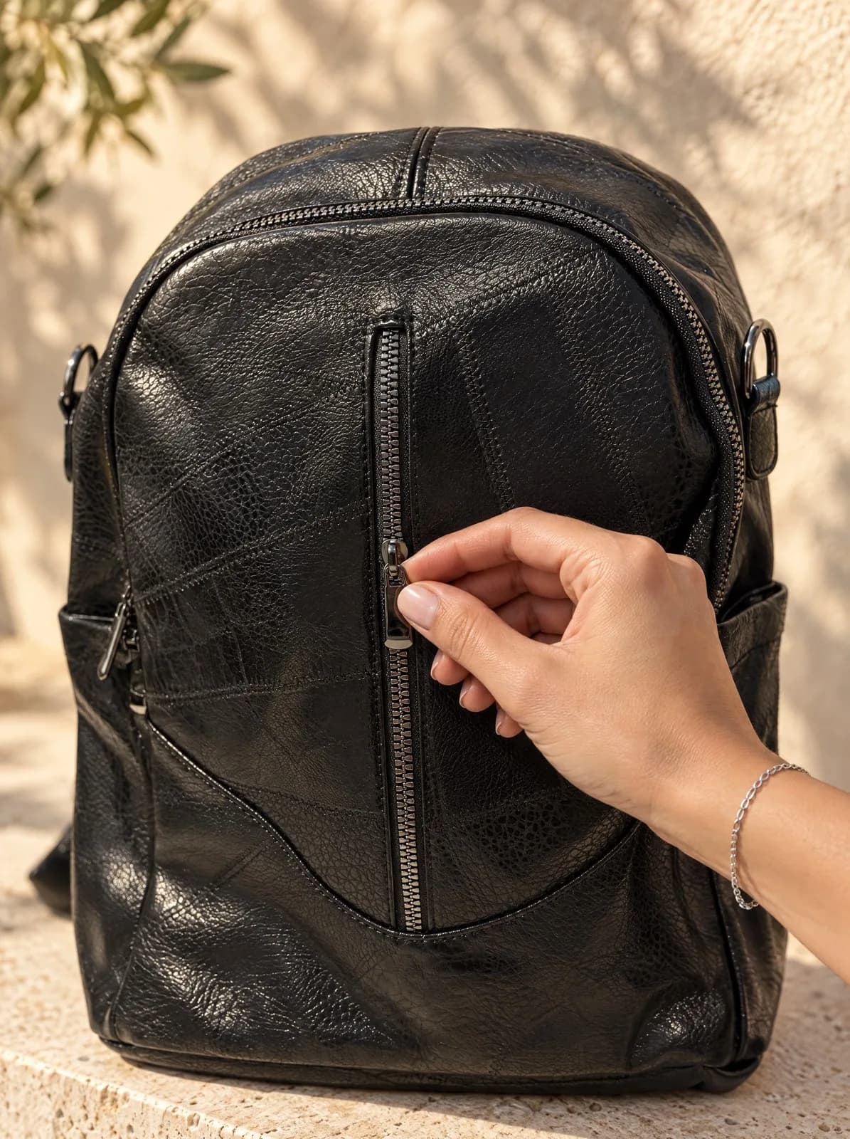 Menorca Negro, detalle