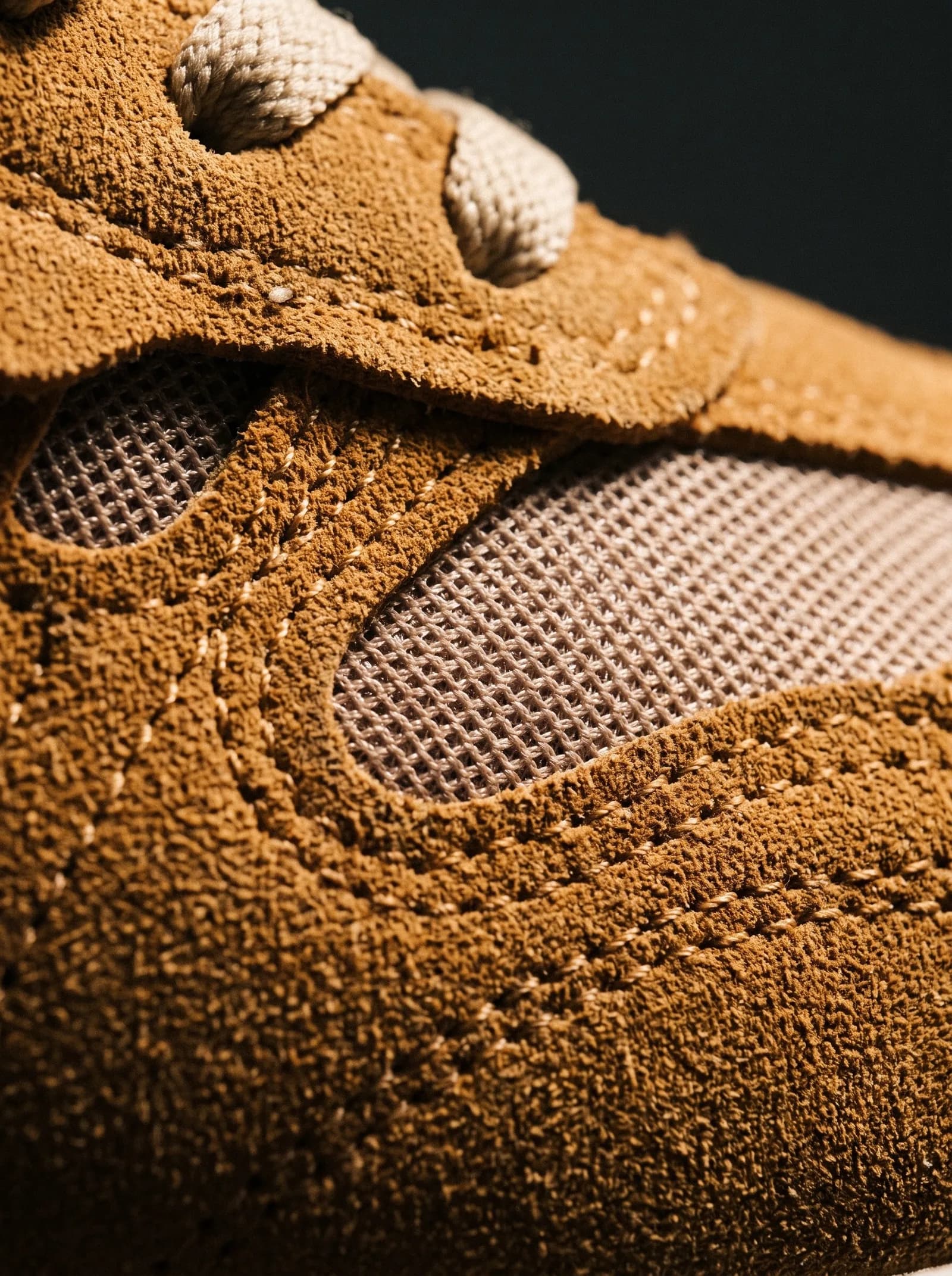 Siena Camel, detalle